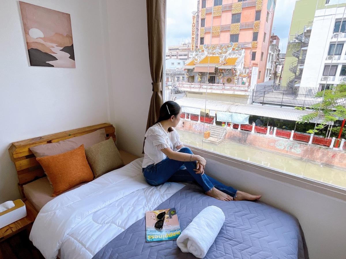 Lively And Cozy Canal House ,Entire House バンコク都 エクステリア 写真
