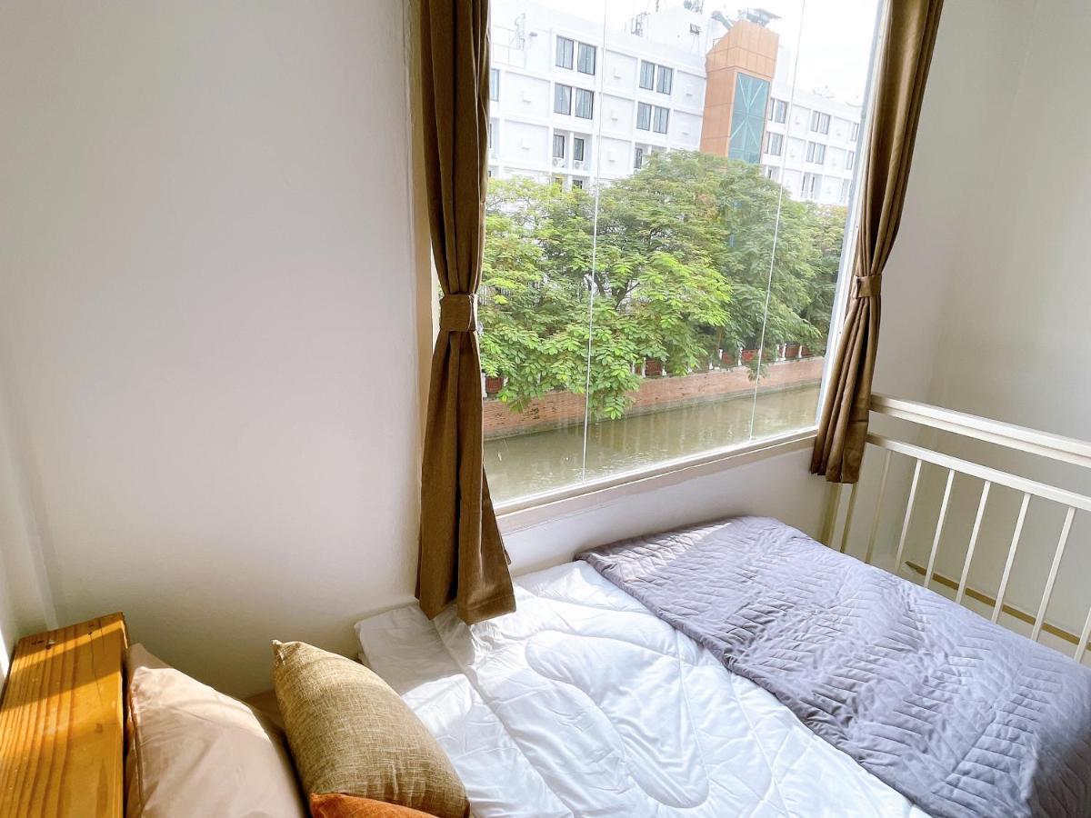 Lively And Cozy Canal House ,Entire House バンコク都 エクステリア 写真