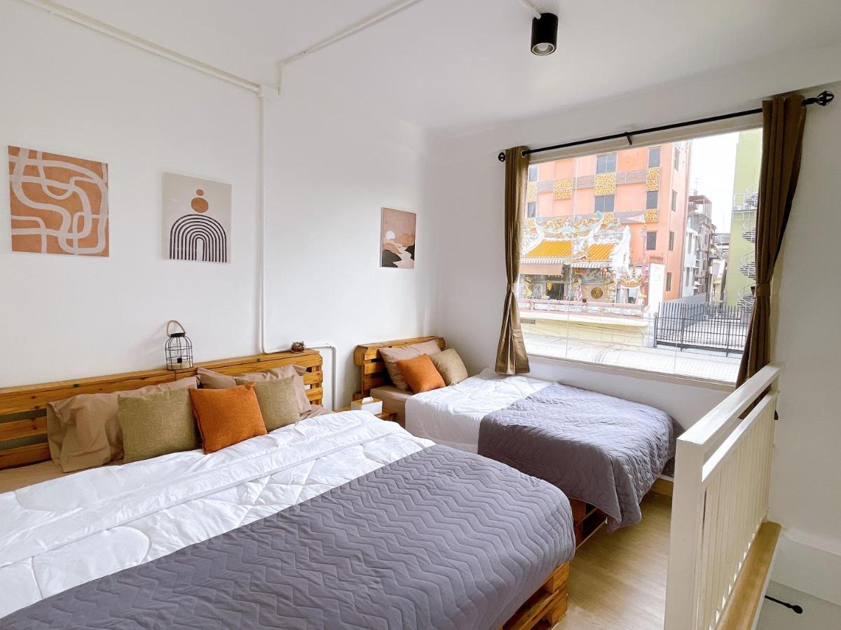 Lively And Cozy Canal House ,Entire House バンコク都 エクステリア 写真